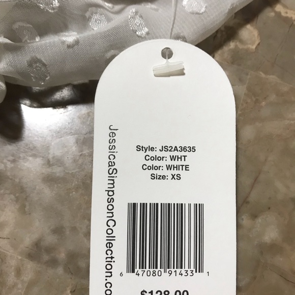 JessicaSimpsonCollection - Picture 4 of 9